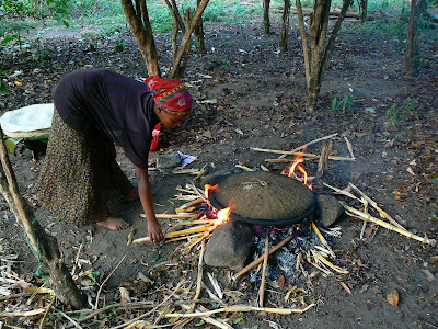 Obiective turistice: injera in sat Ari