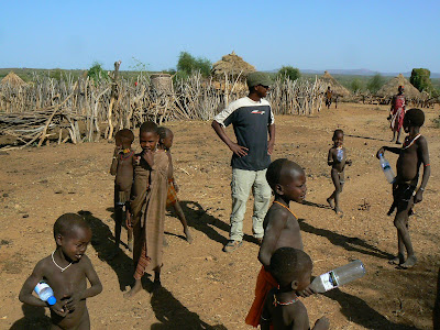 Imagini Etiopia: Hamer - sat african