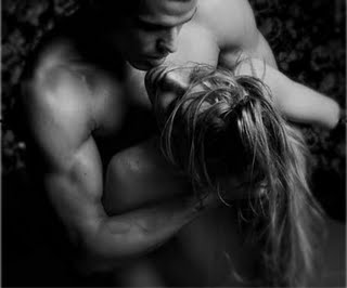 [erotic,images,of,love,photography-e2a268f59e3013814d286c9ee1a10a67_h.jpg]