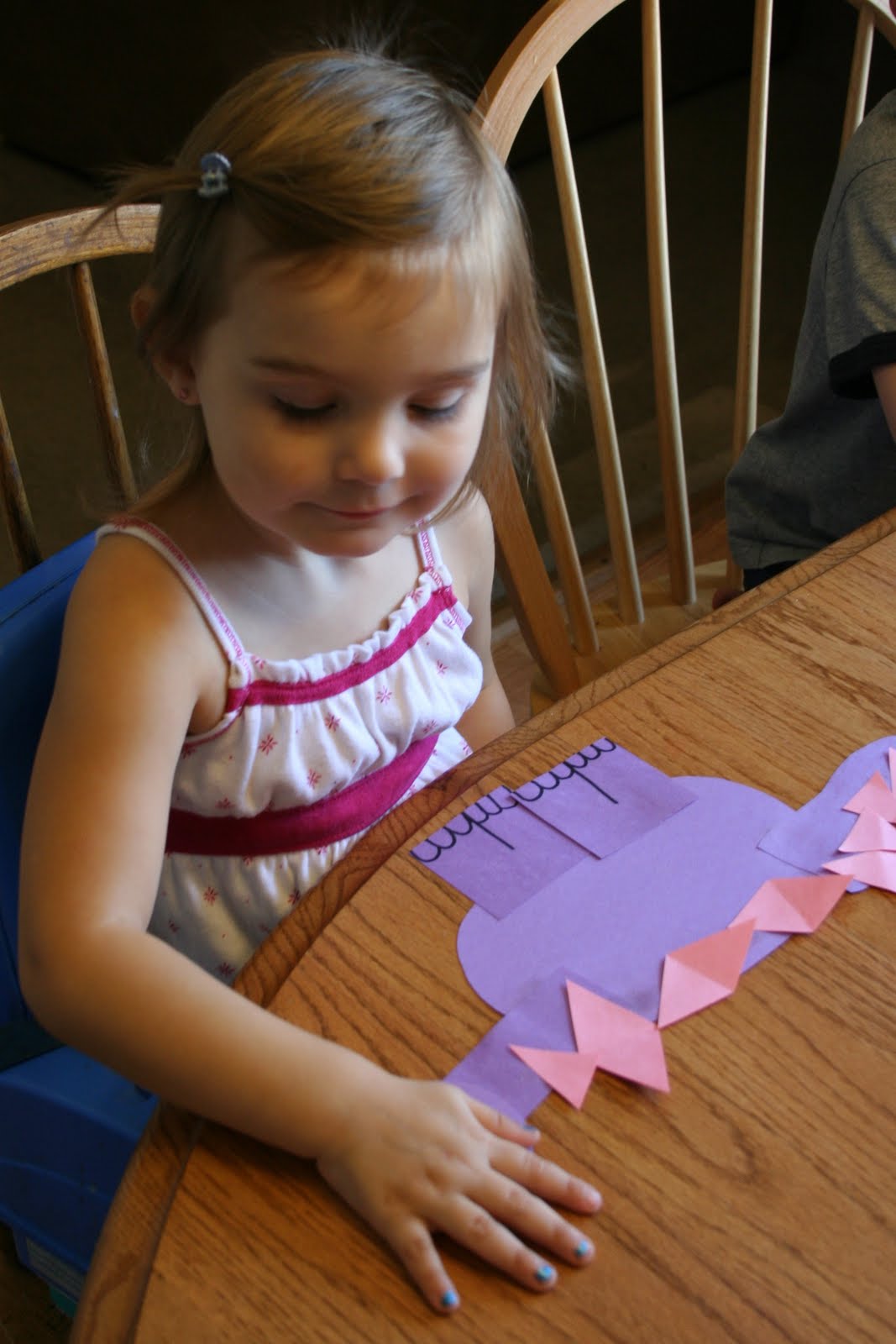 The Logan's: Preschool Art Projects