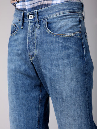 [12_l73m1021_135_045_med.jpg]