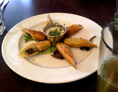 [mushroom-flutes-blossom-cafe1.jpg]