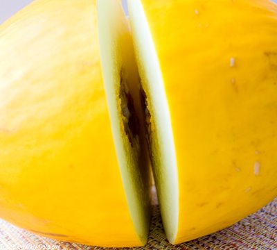[big-melon-bowl-400-3.jpg]