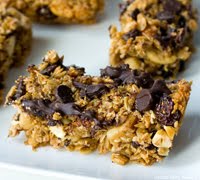 [kitchen-sink-granola-bars-200.jpg]