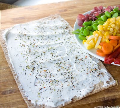 [rainbow-wraps-fruit-20.jpg]