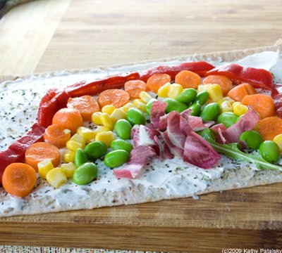 [rainbow-wraps-fruit-27.jpg]