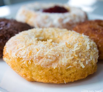 [babycakes-doughnuts-6.jpg]