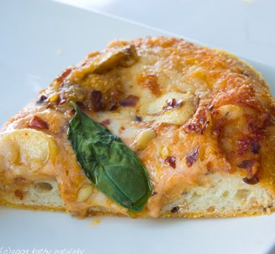 [beachy-pizza-400-11.jpg]