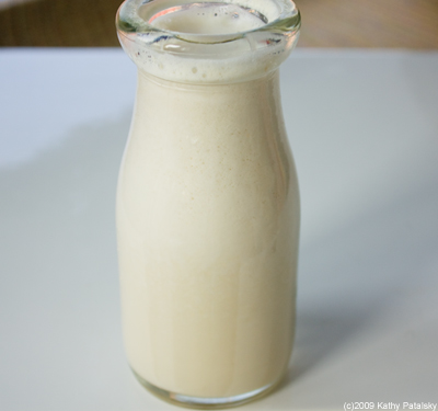 [soybeans-white-milk-13.jpg]