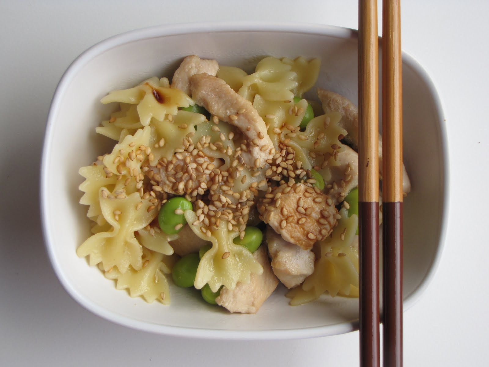 table etc. Edamame and Chicken Pasta Salad