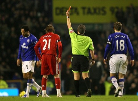 [1435790028-soccer-fa-cup-fourth-round-replay-everton-v-liverpool-goodison.jpg]