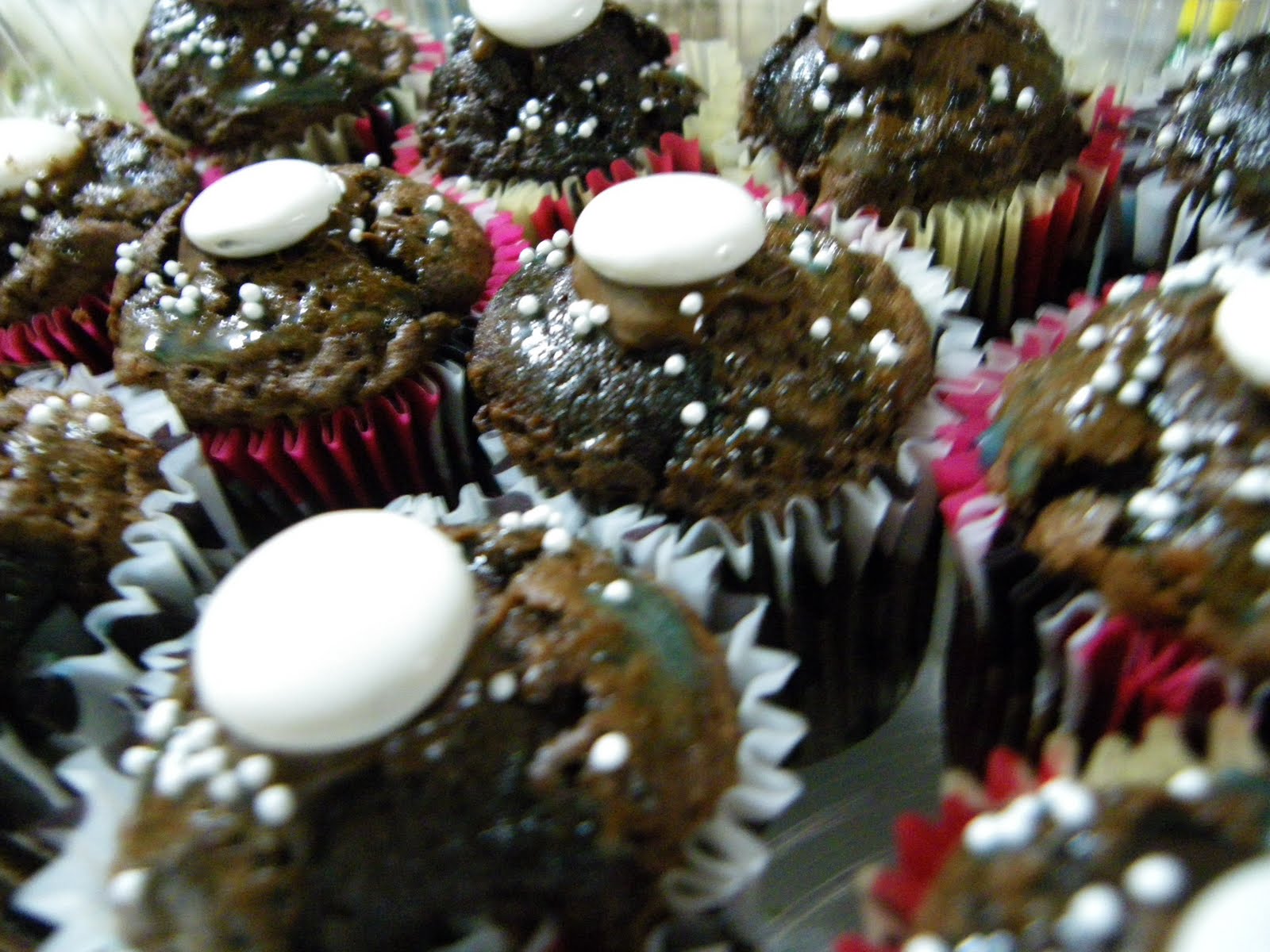 Dulces Suspiros......... Muffins de chocolate y yogur usando las
