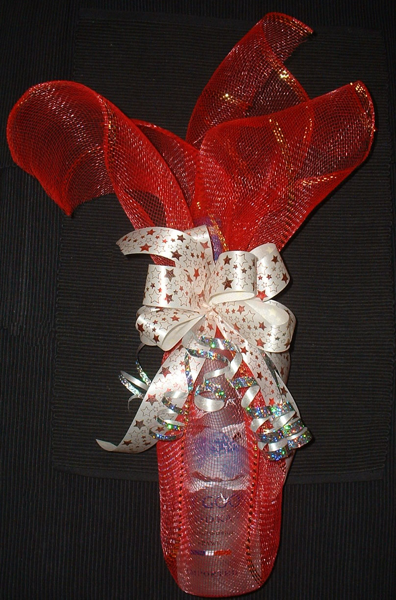 Gone Crafting! Quick Wine Bottle gift wrapup