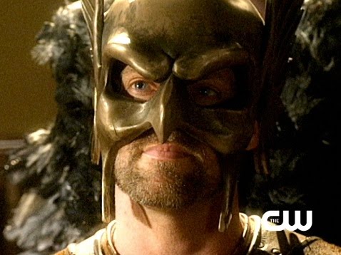 [smallville+jsa+episode+hawkman.jpg]