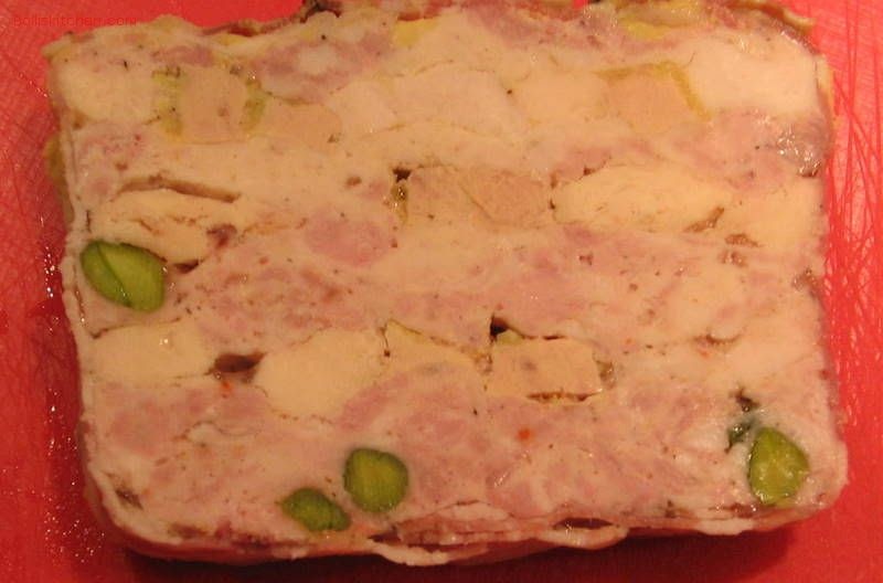 Bolli's Kitchen: Geflügelterrine mit foie gras - Terrine de poulet au ... Bolli's Kitchen: Geflügelterrine mit foie gras - Terrine de poulet au ...