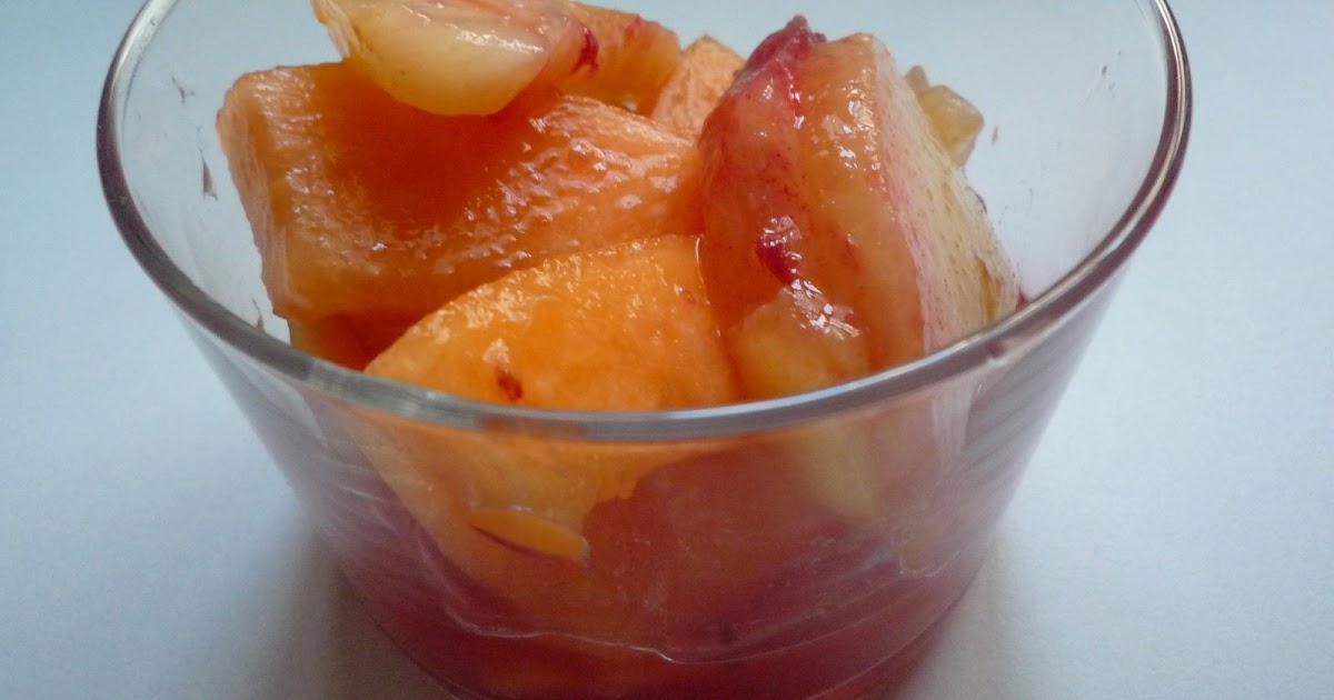 Bolli&amp;#39;s Kitchen: Pêches sanguines en vin et salade de melon et pêches ...