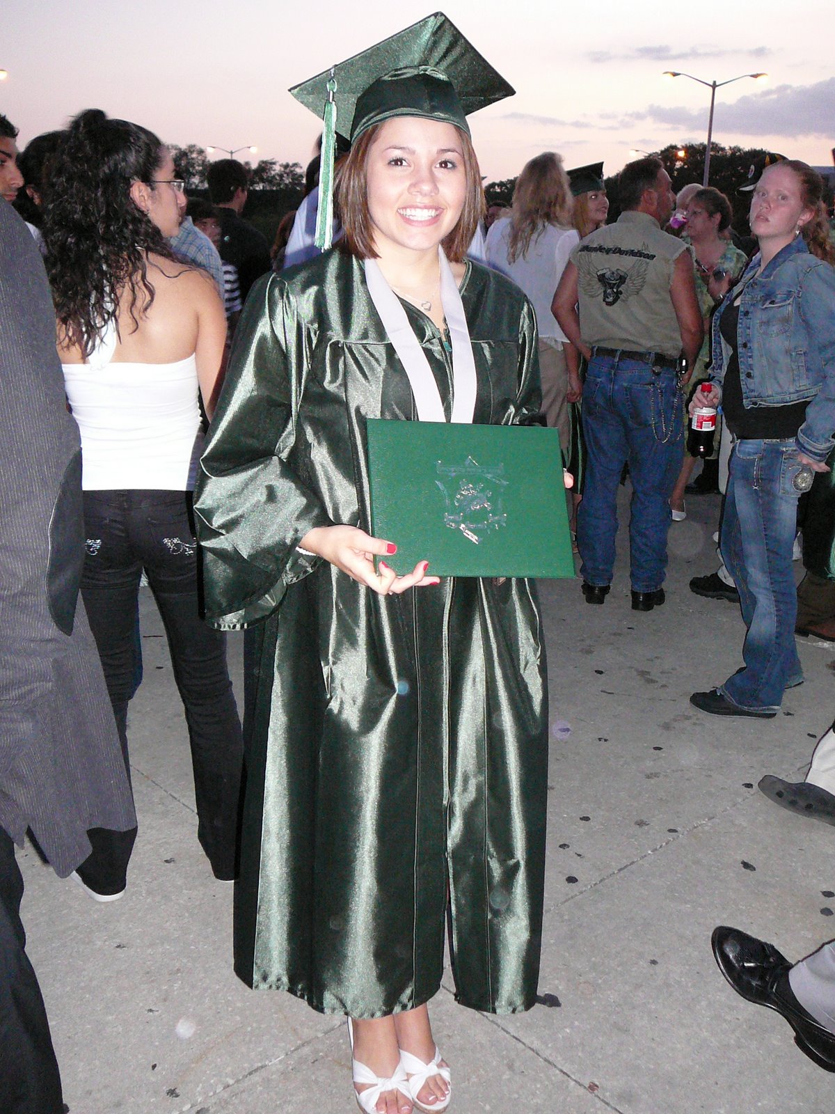 [Us+-+graduation+028.JPG]