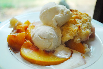 Easy Southern Peach Cobbler