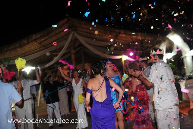 boda en playa, beach wedding, Oaxaca, México, Bodas Huatulco, Wedding Planner boda en playa, beach wedding, Oaxaca, México, Bodas Huatulco, Wedding Planner