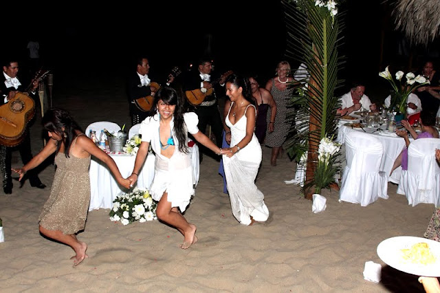 boda en playa, beach wedding, Oaxaca, México, Bodas Huatulco, Wedding Planner boda en playa, beach wedding, Oaxaca, México, Bodas Huatulco, Wedding Planner