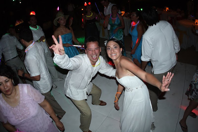boda en playa, beach wedding, Oaxaca, México, Bodas Huatulco, Wedding Planner boda en playa, beach wedding, Oaxaca, México, Bodas Huatulco, Wedding Planner