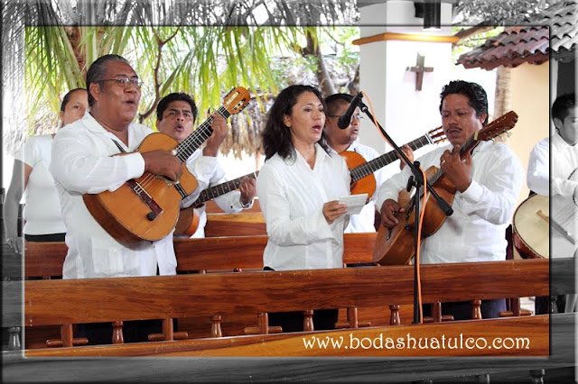 boda en playa, beach wedding, Oaxaca, México, Bodas Huatulco, Wedding Planner boda en playa, beach wedding, Oaxaca, México, Bodas Huatulco, Wedding Planner