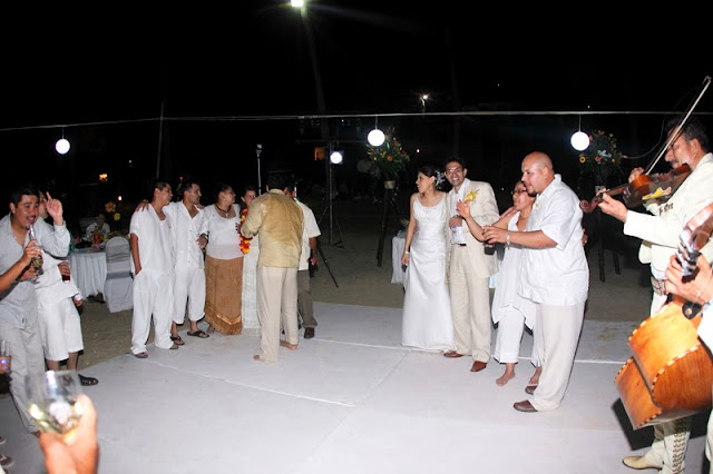 boda en playa, beach wedding, Oaxaca, México, Bodas Huatulco, Wedding Planner boda en playa, beach wedding, Oaxaca, México, Bodas Huatulco, Wedding Planner