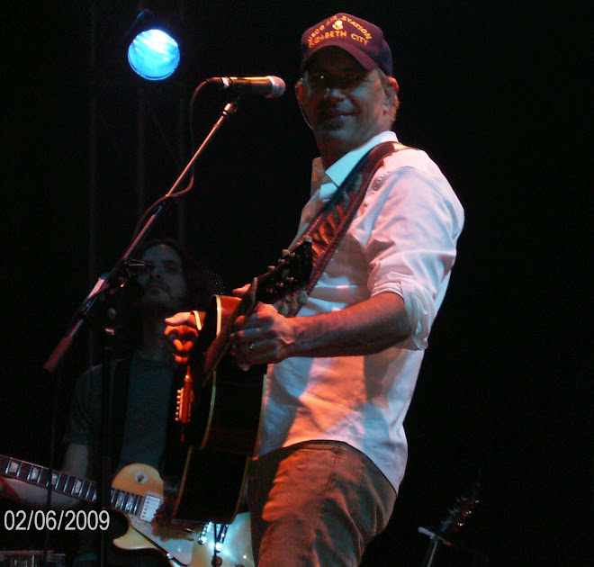 My favorite pic of Kevin Costner