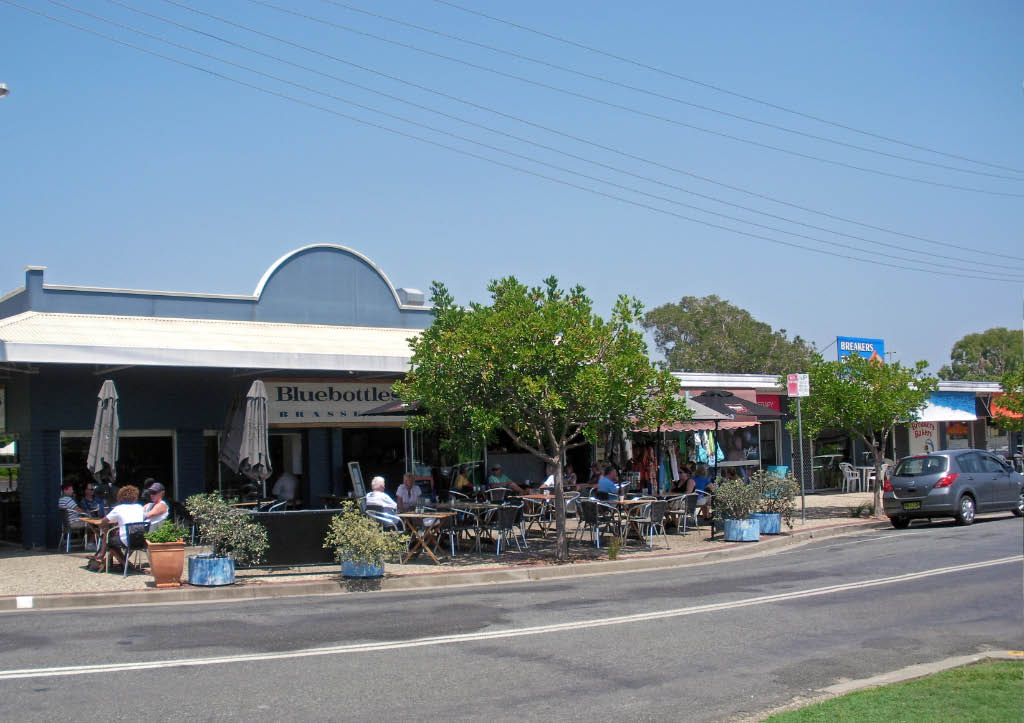 anna maria Woolgoolga, New South Wales