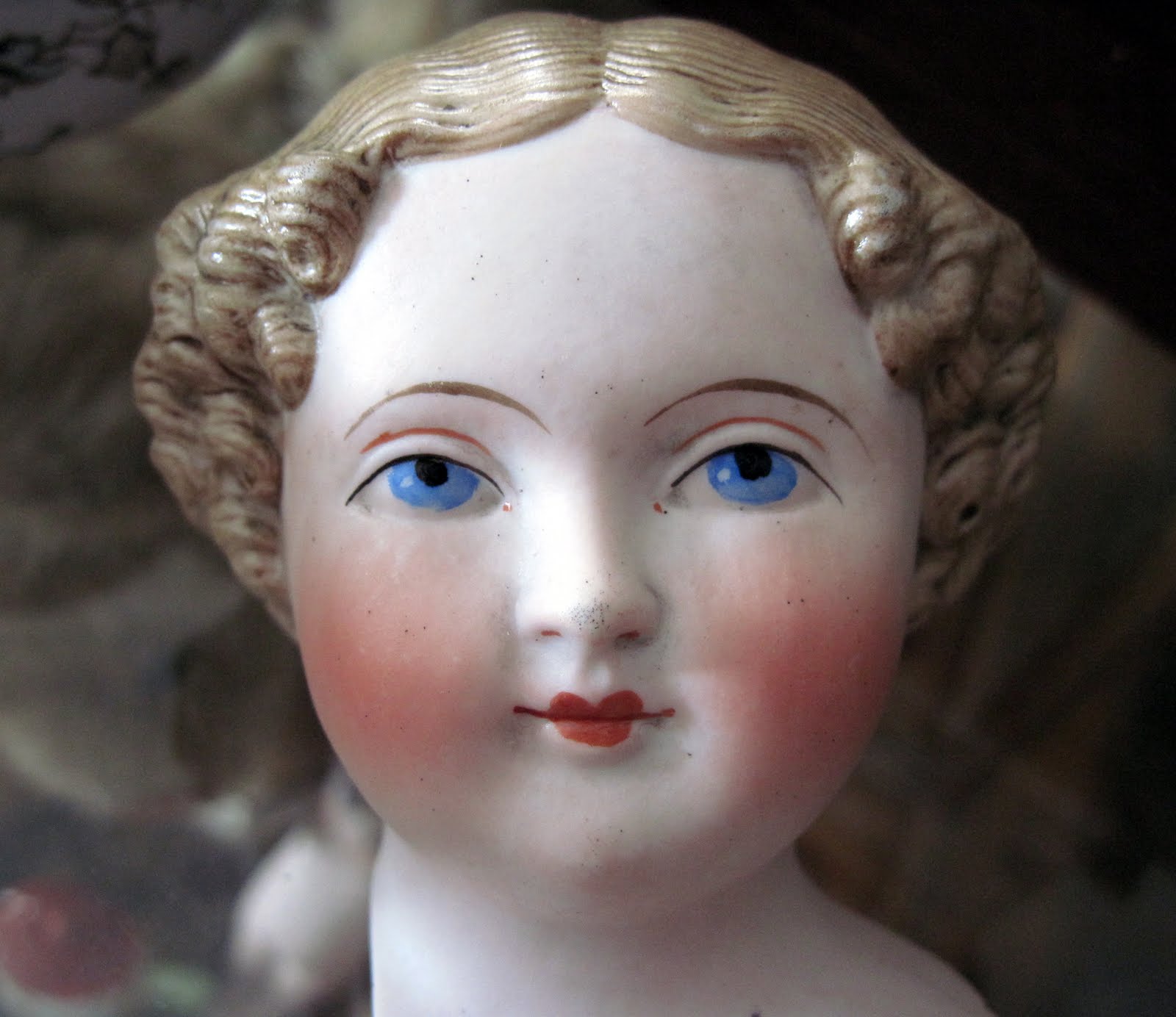 dolls head toy
