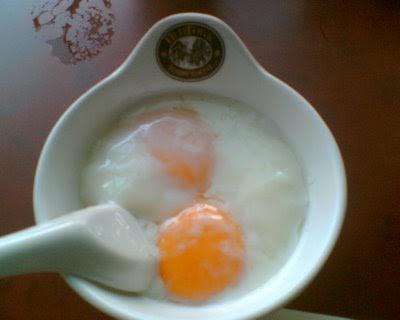 Telur separuh masak ~ MRFECKRY de Blog