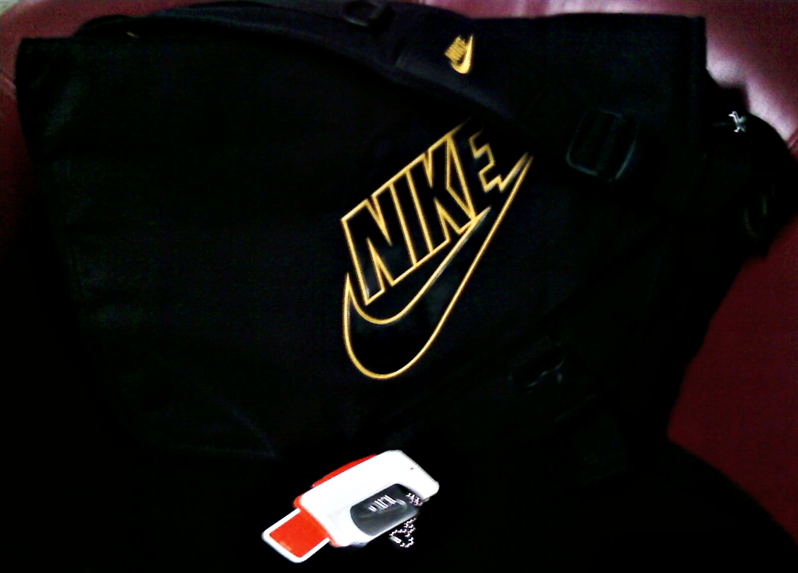BagAndSuch Authentic Nike Sling Bag