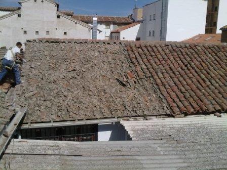 Cubierta Nave Industrial de Madrid, instaladores panel: Detalles