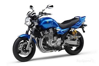 Yamaha XJR 1300 Motorcycle