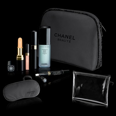 The Beauty Alchemist: Chanel Travel Set-La Beaute de Voyage