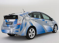 About Toyota Prius Plug-in