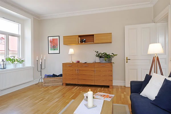 [Swedish-Apartment-Renovated-With-Modern-Interiors-7.jpg]