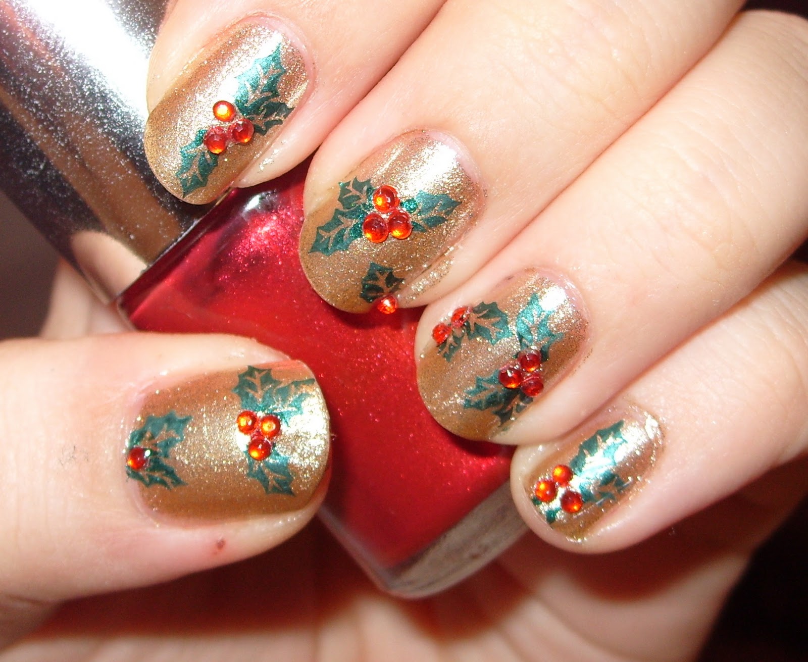 sharihearts Christmas Holly and Candy Cane Nail Art