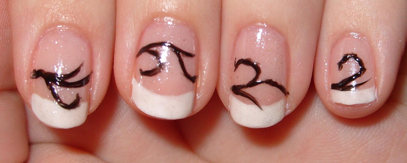 sharihearts: French Tip Hearts Valentine's Day Nail Art