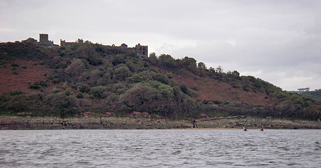 [llansteffan-castle.jpg]