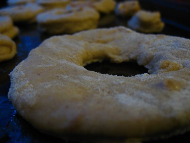 [FP-035-doughnuts.jpg]