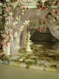 Cinderella Moments: Romantic Dollhouse Gazebo: Angel Fountain