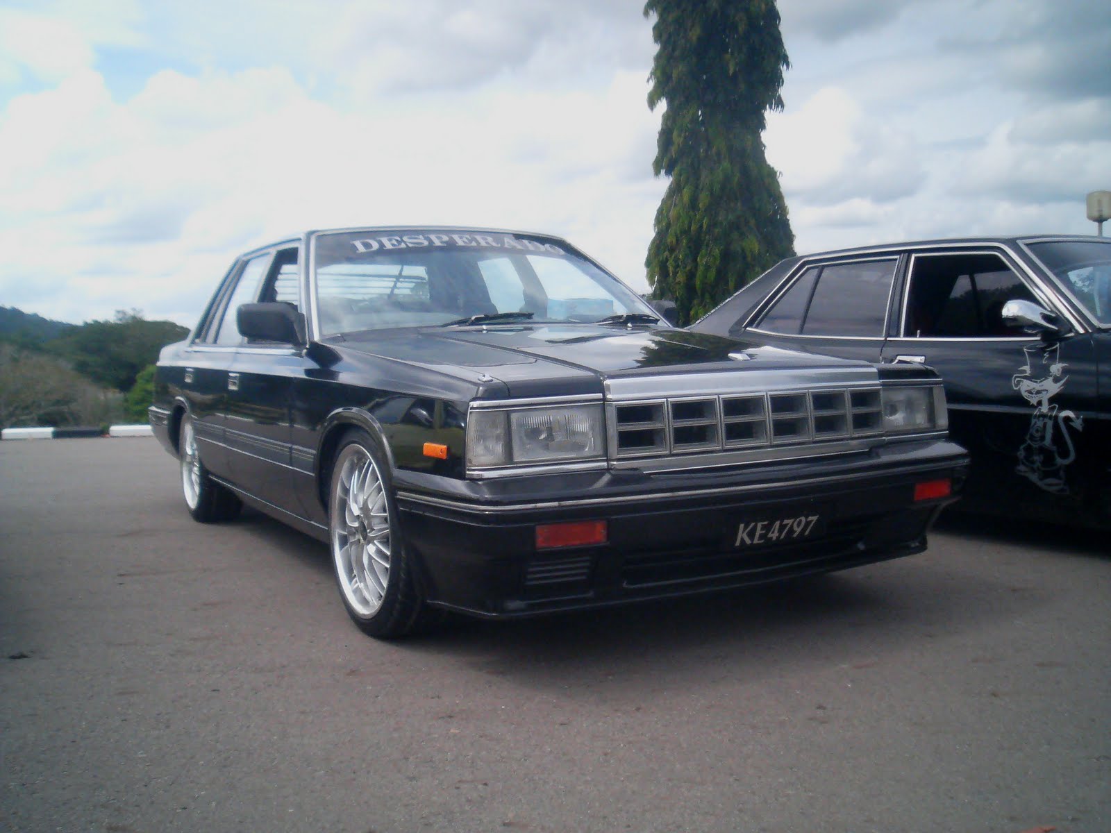 Nissan laurel поколения