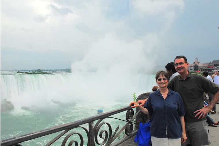 Tourist Photo at Niagara Falls