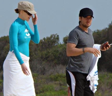 Nicole Kidman and Keith Urban at a beach in Byron Bay