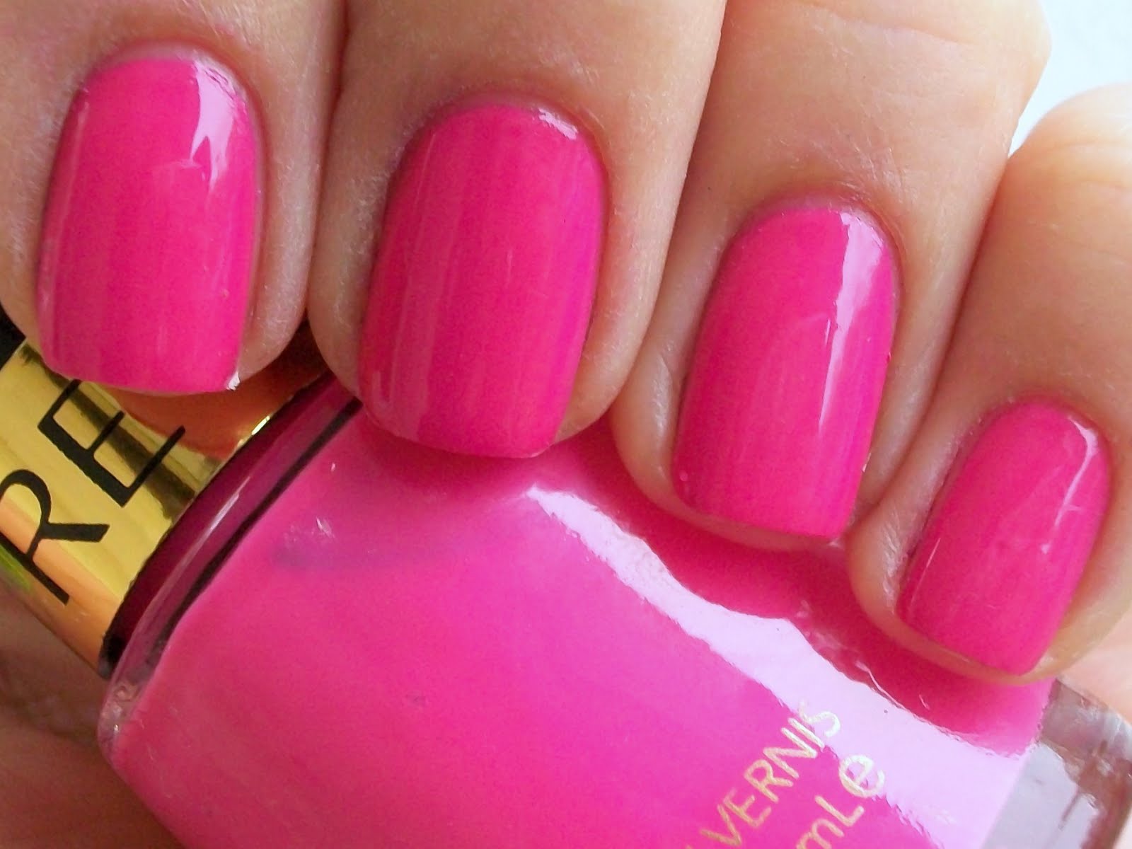 Viva Polish! Revlon Bubble Gum