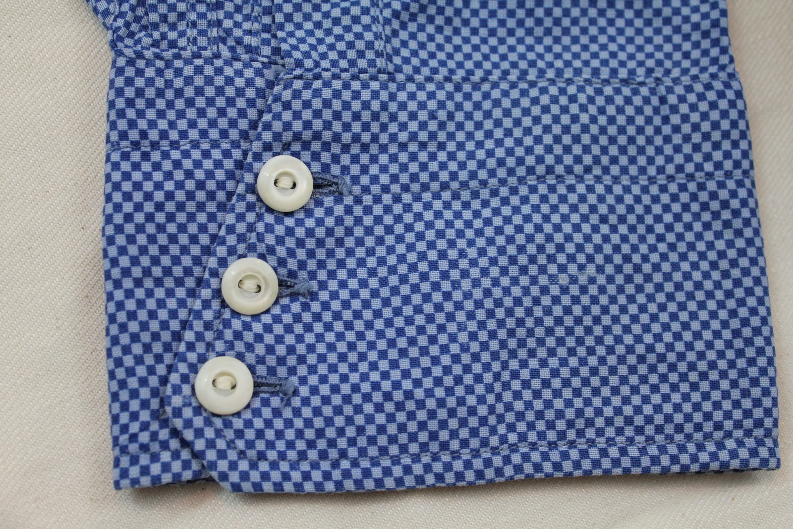 vintage workwear: 1940's BLUE TOP Broadcloth Work Shirt