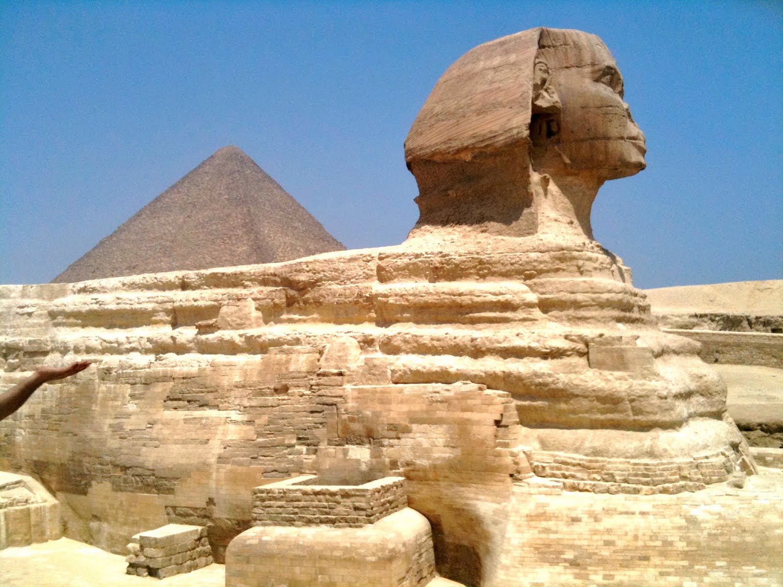 DanialEvelyn Pyramids of Giza &amp; Sphinx
