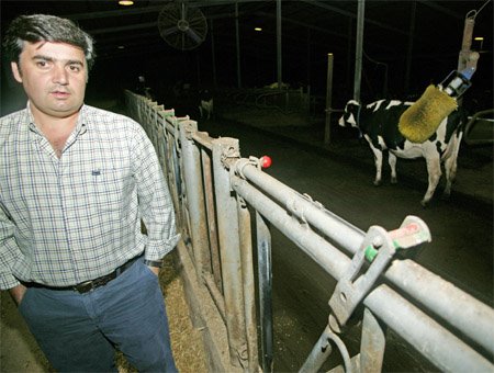 [AdalbertoPóvoa.jpg]