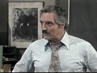 [BarneyMiller07.JPG]